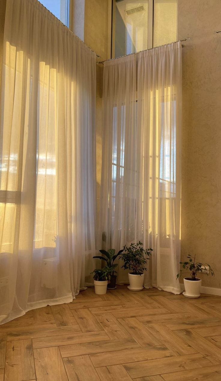 Stor perde temizlik görünümü